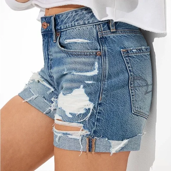 AE Denim Tomgirl Short Size 8 Medium Destroy - Picture 3 of 5